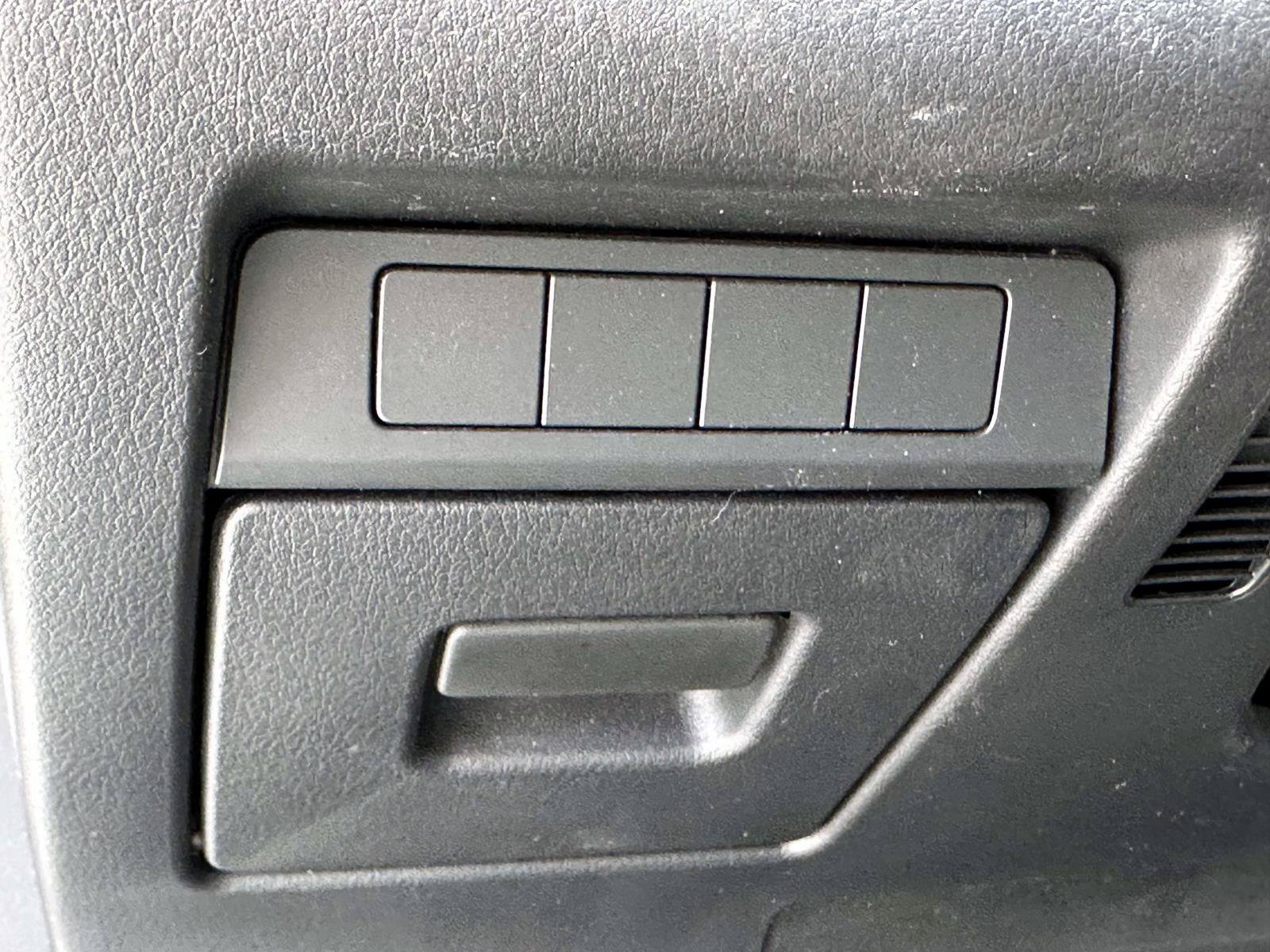 Used 2023 MAZDA CX-30 AWD 2.5 S image 19
