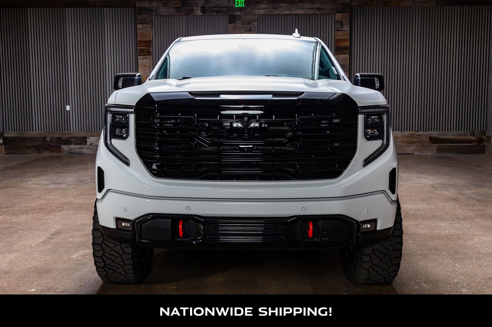 Used 2024 GMC Sierra 1500 AT4 w/ Technology Package image 4