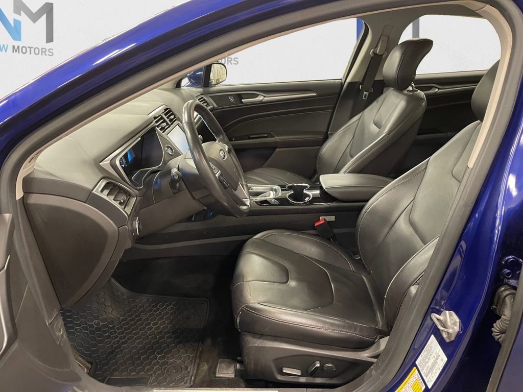 Used 2014 Ford Fusion Titanium FWD image 9