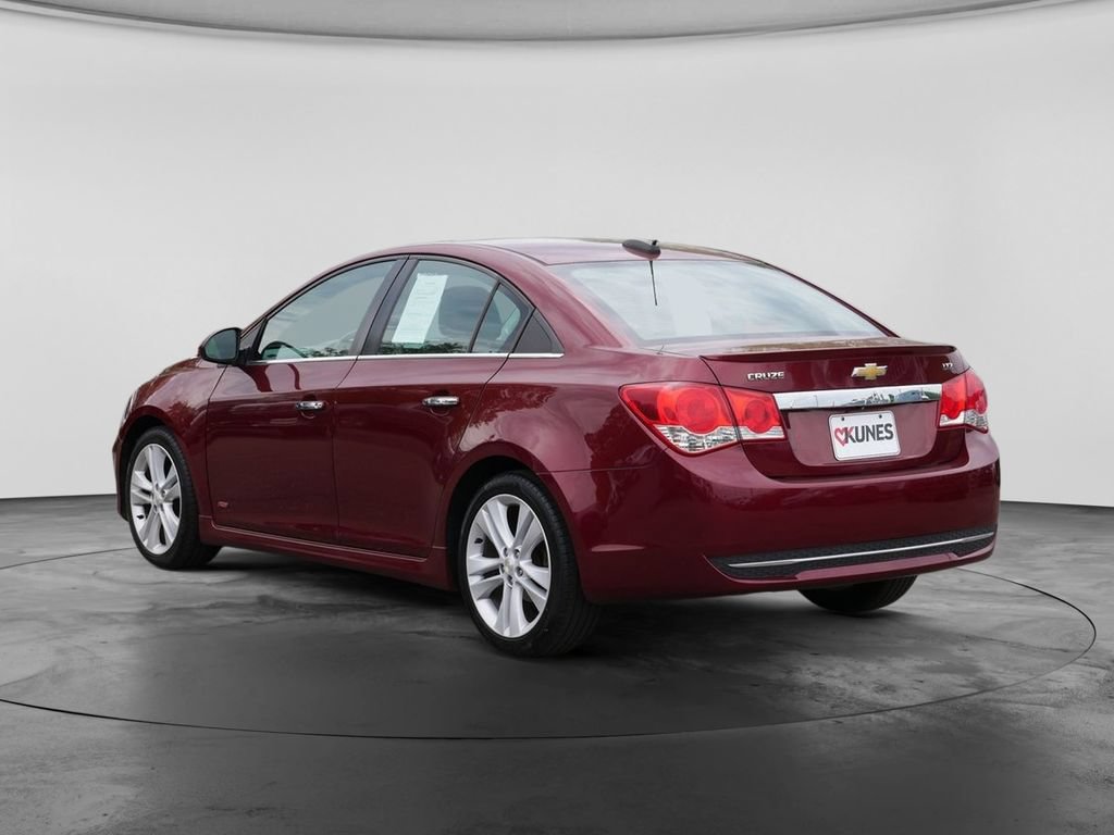 Used 2015 Chevrolet Cruze LTZ w/ Sun, Sound and Sport Package FWD image 8