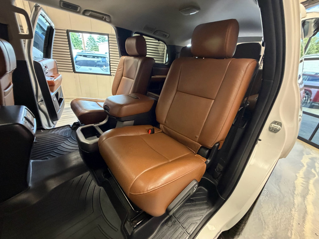 Used 2018 Toyota Sequoia Platinum AWD/4WD image 8