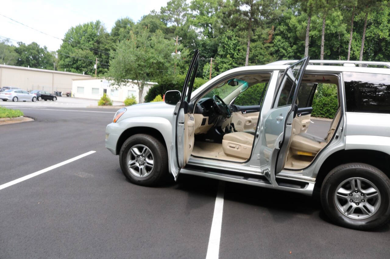 Used 2005 Lexus GX 470 AWD/4WD image 90