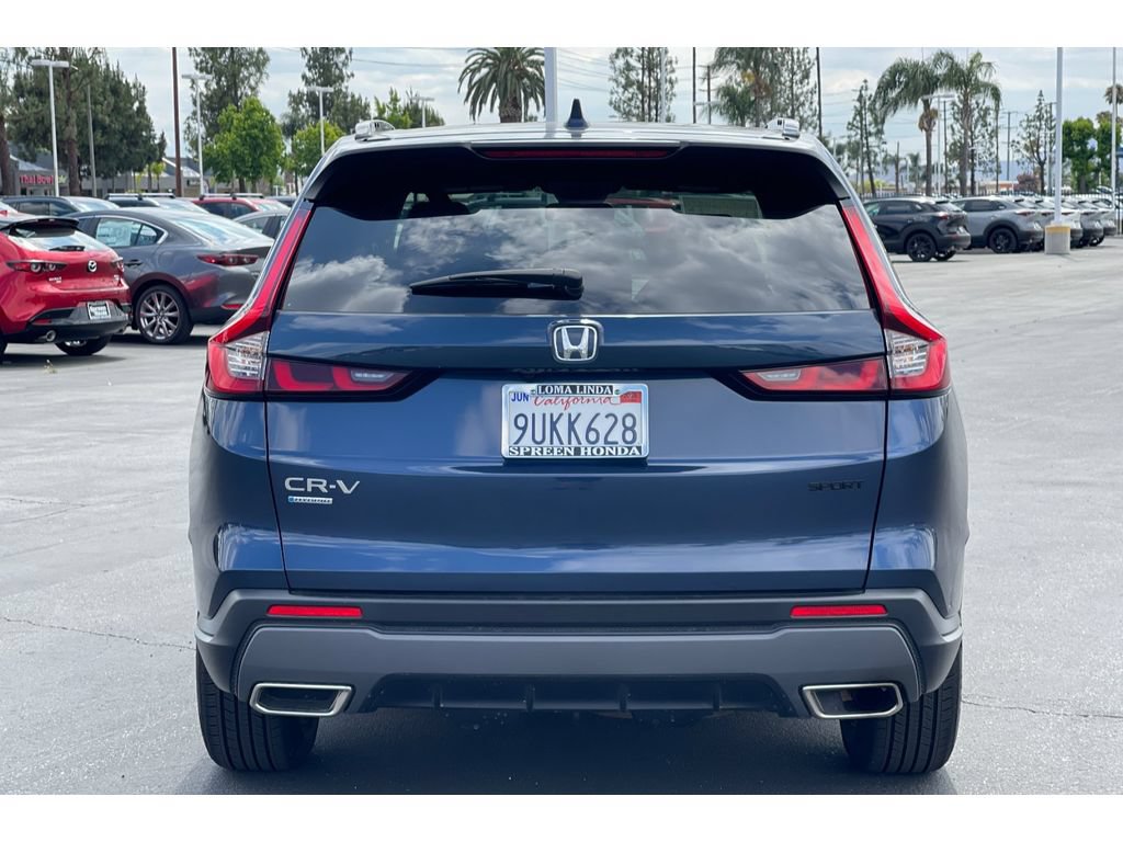 Used 2025 Honda CR-V Sport image 4