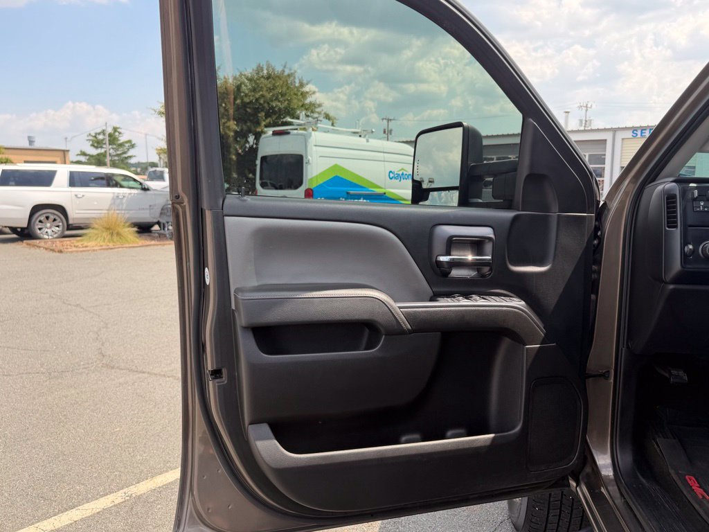Used 2015 GMC Sierra 3500 2WD Double Cab w/ Sierra Convenience Package image 13