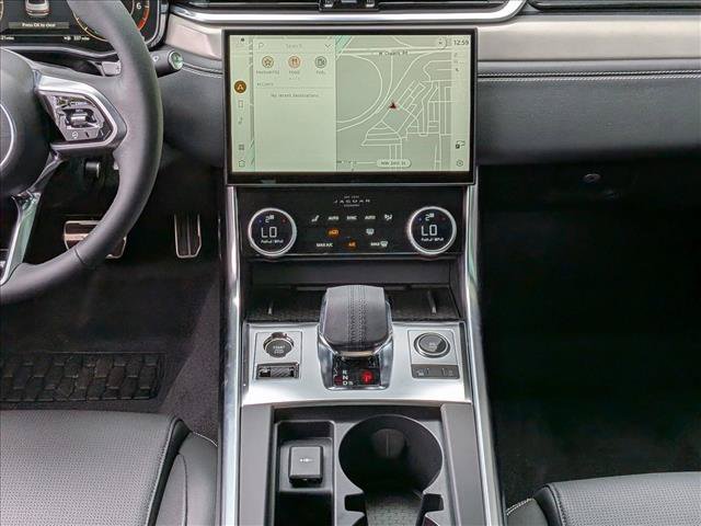 New 2024 Jaguar XF R-Dynamic SE AWD/4WD image 11