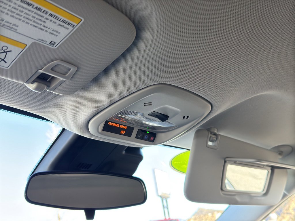 Used 2026 Chevrolet Trax LT w/ LT Convenience Package image 26