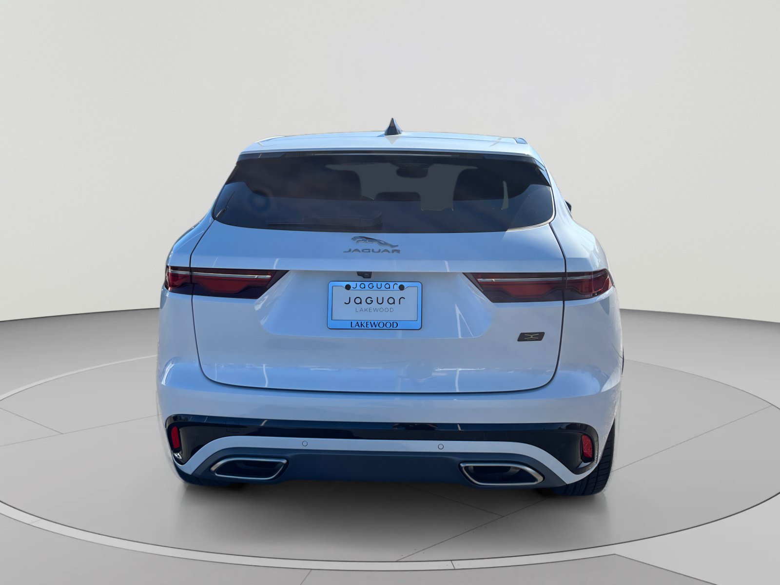 New 2026 Jaguar F-PACE R-Dynamic S AWD/4WD image 4