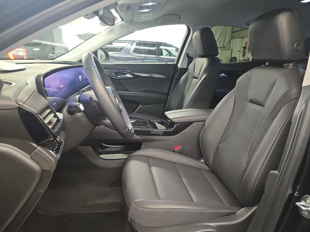 Certified 2025 Buick Envision Preferred image 13