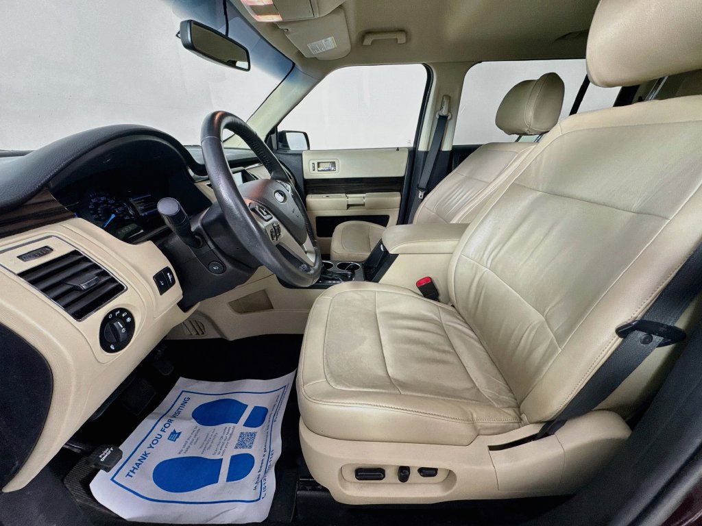 Used 2018 Ford Flex SEL w/ Equipment Group 202A FWD image 26