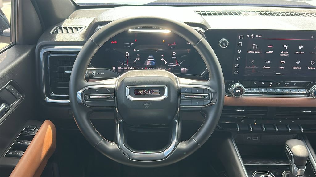 Used 2025 GMC Canyon AT4 image 23