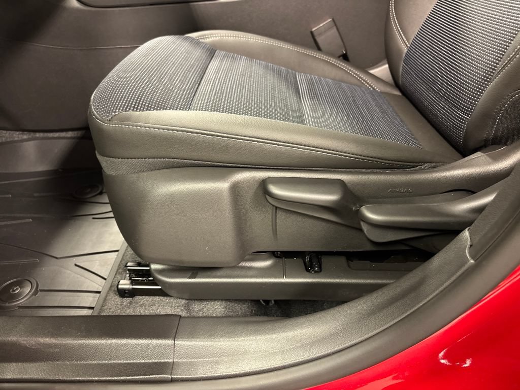 New 2026 Buick Envista Sport Touring w/ Advanced Safety Package FWD image 23