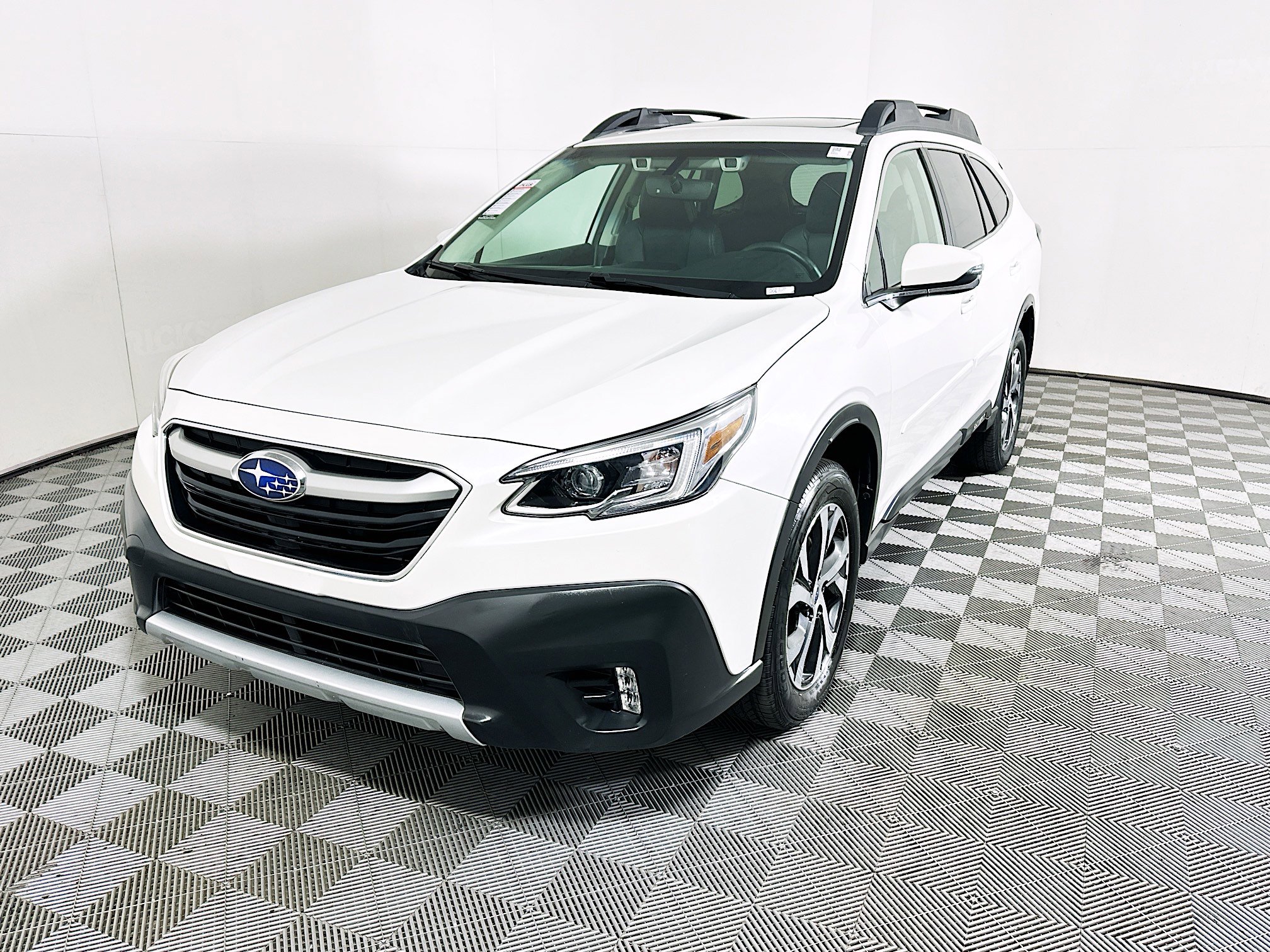 Used 2022 Subaru Outback Limited AWD/4WD image 7