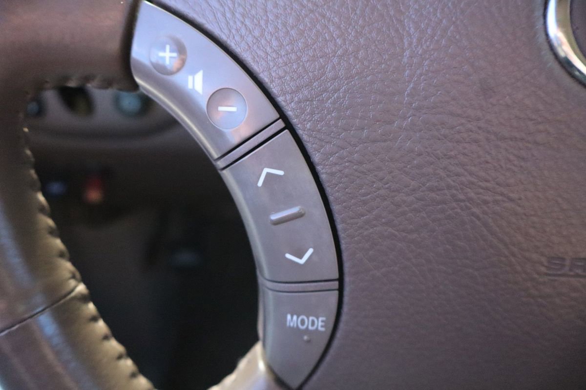 Used 2003 Toyota Sequoia Limited image 32