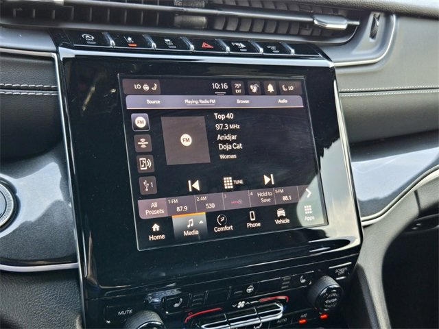 Used 2022 Jeep Grand Cherokee L Laredo image 23