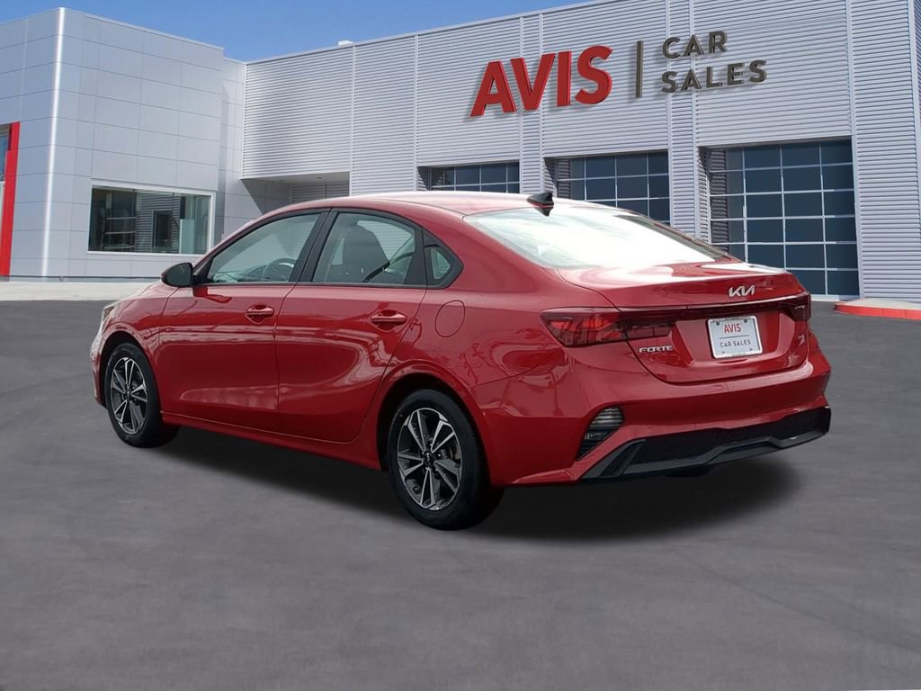 Used 2024 Kia Forte LXS image 3