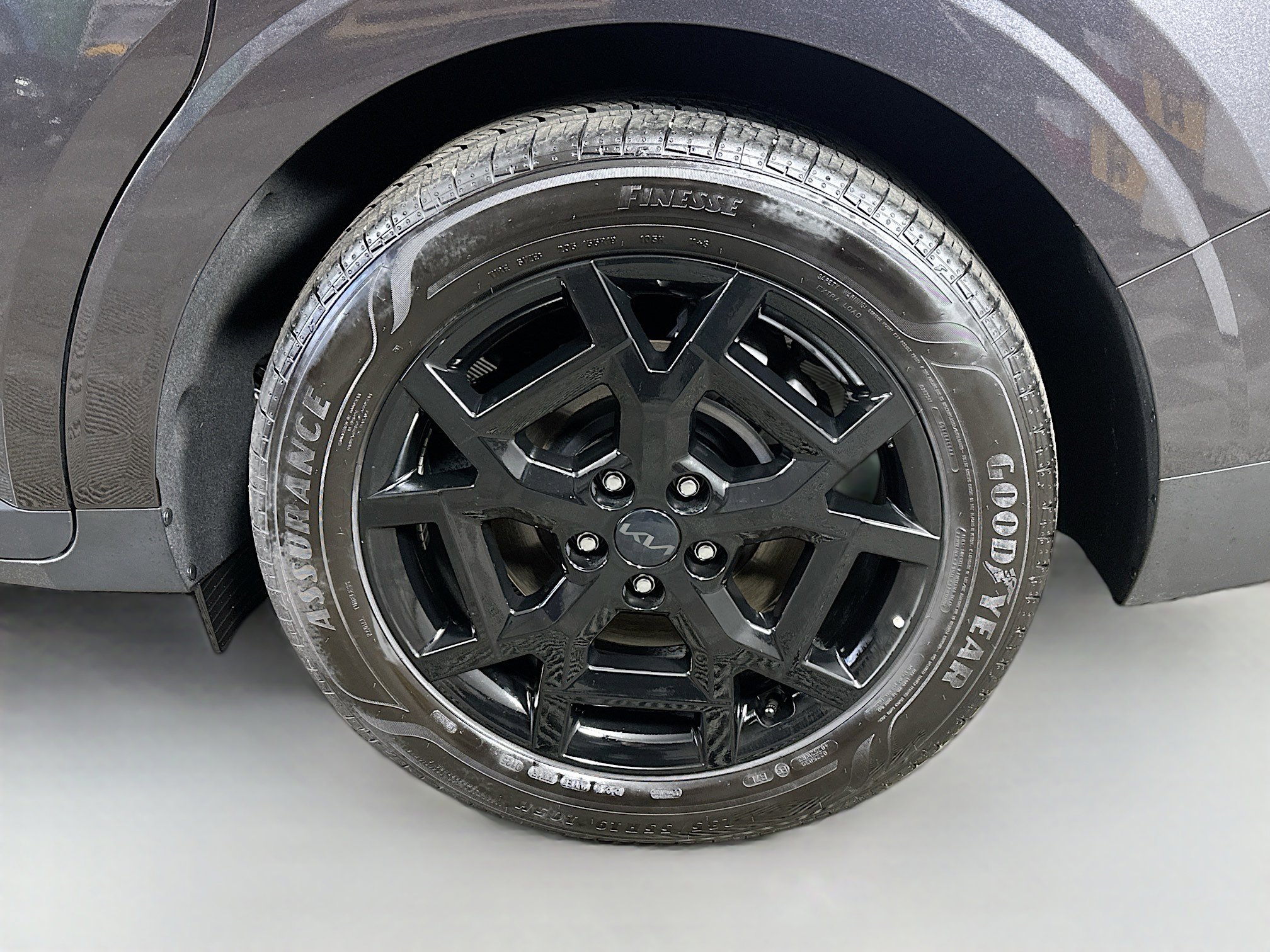 Certified 2026 Kia Carnival SX Prestige FWD image 35