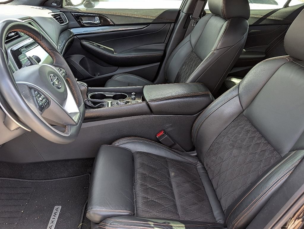 Used 2021 Nissan Maxima SR w/ Sport Mat Group FWD image 25
