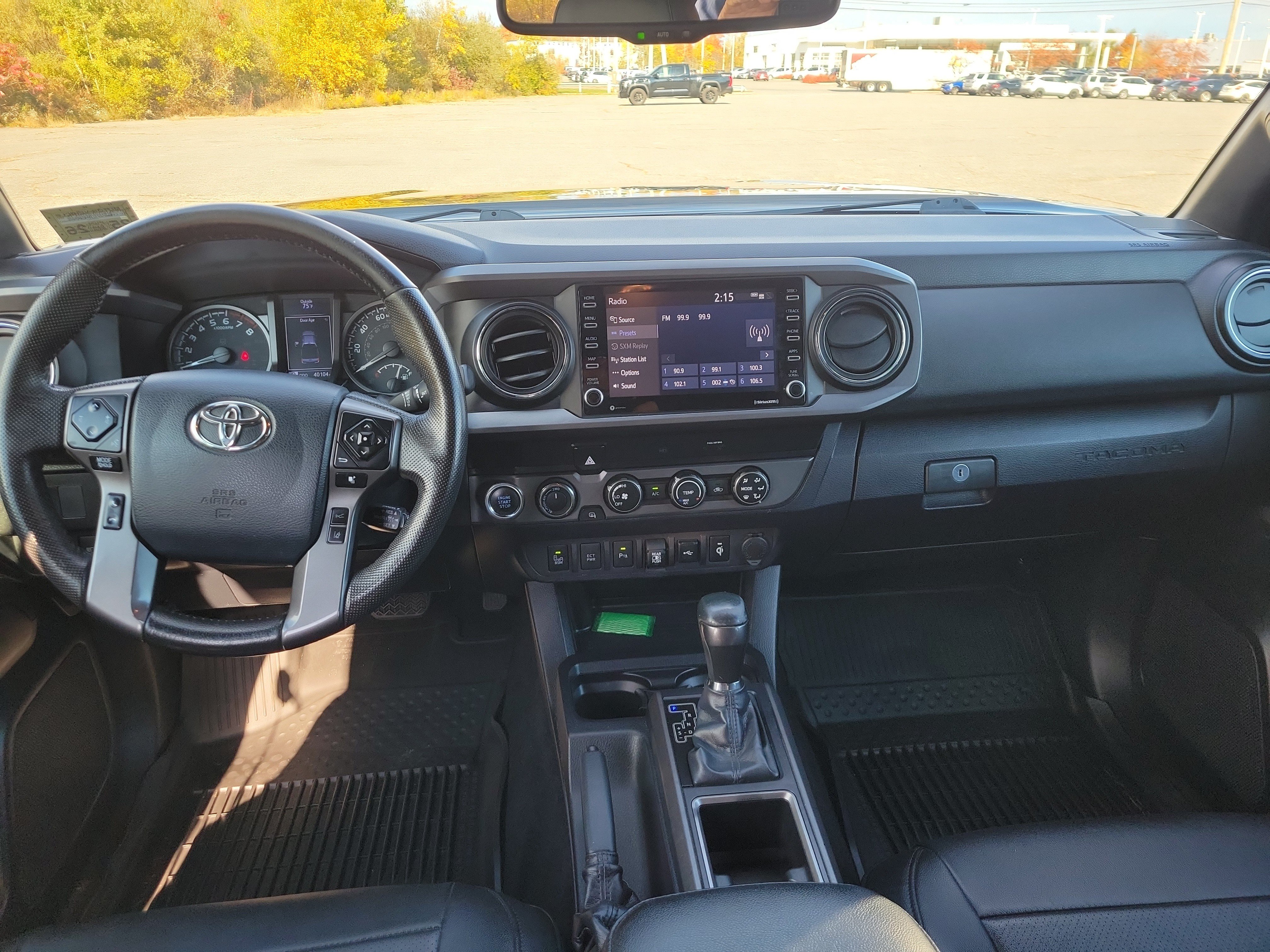 Used 2020 Toyota Tacoma TRD Off-Road w/ Technology Package AWD/4WD image 18
