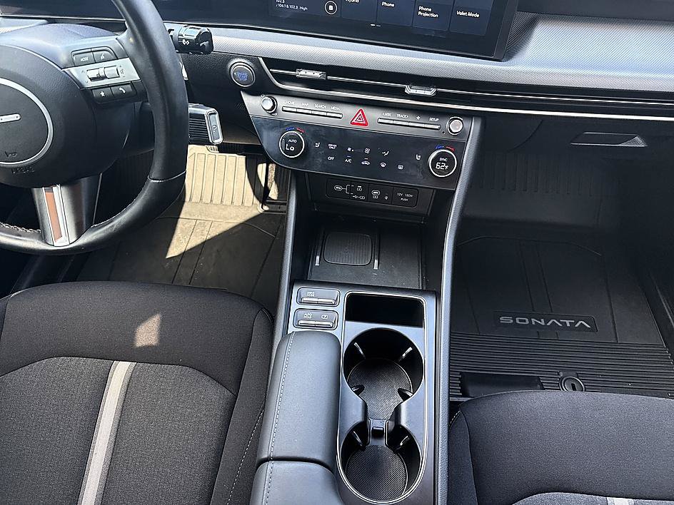 Used 2025 Hyundai Sonata SEL FWD image 18
