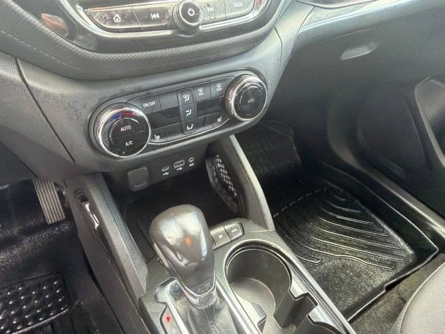 Used 2023 Chevrolet TrailBlazer LT w/ Sun and Liftgate Package AWD/4WD image 23