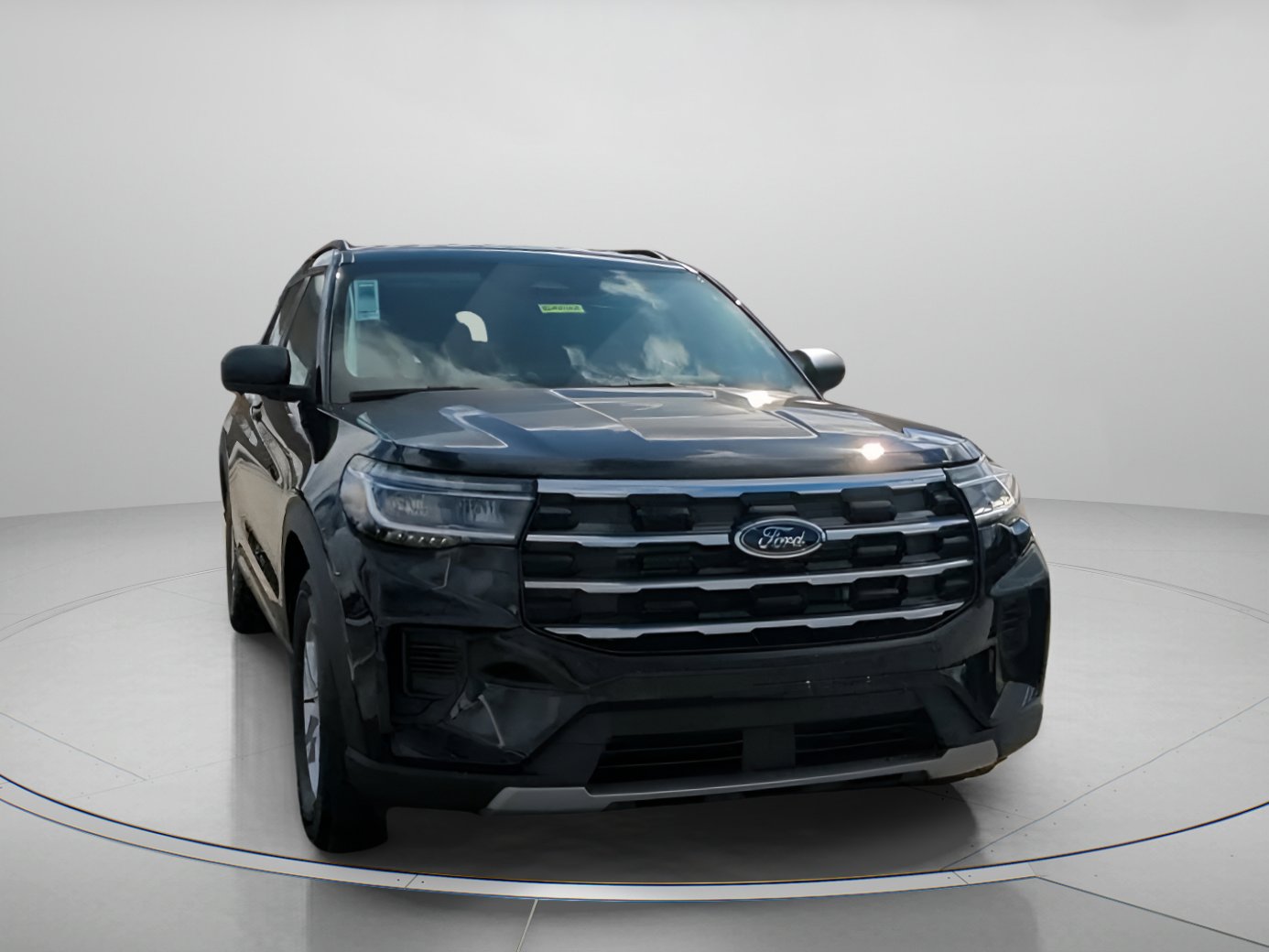 New 2026 Ford Explorer Active image 4