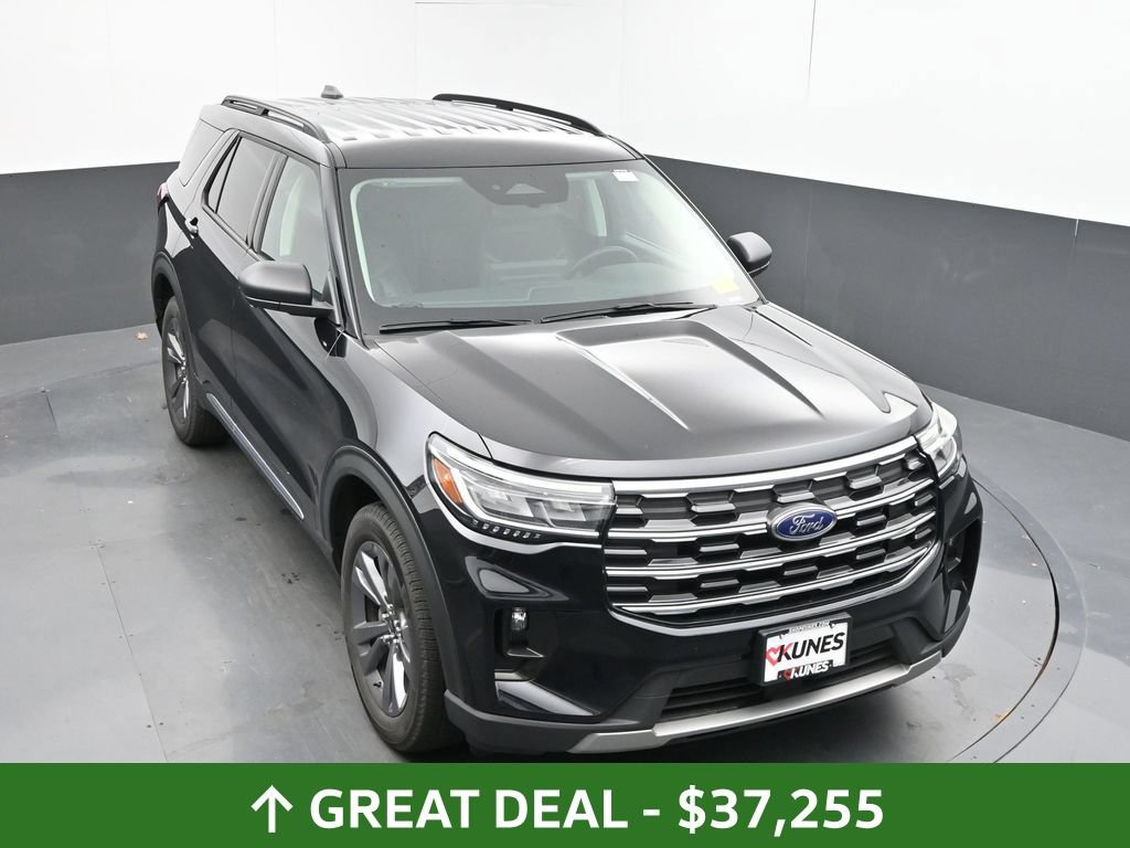 Used 2025 Ford Explorer Active w/ Active Comfort Package AWD/4WD image 37