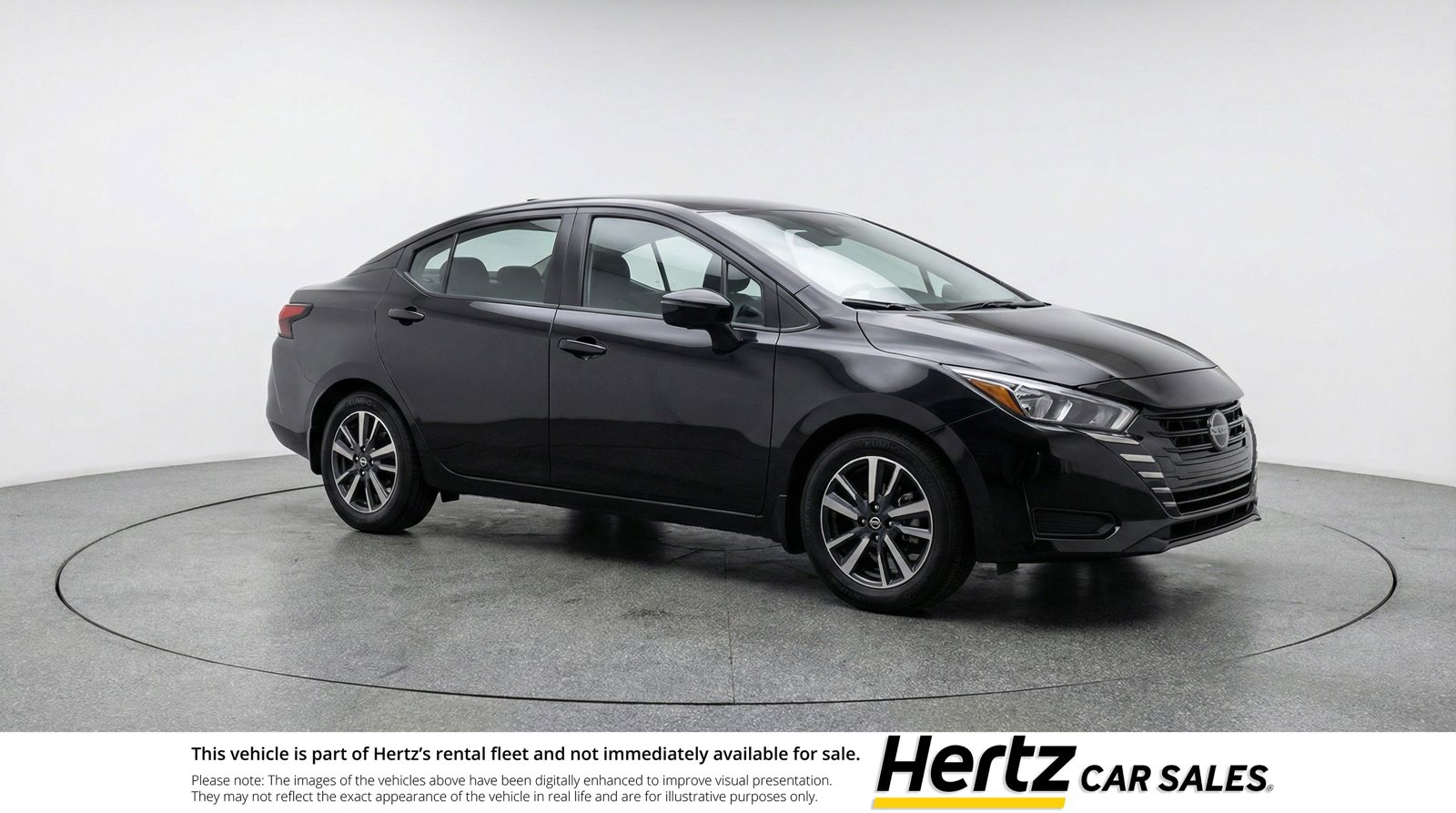 Used 2025 Nissan Versa SV image 1