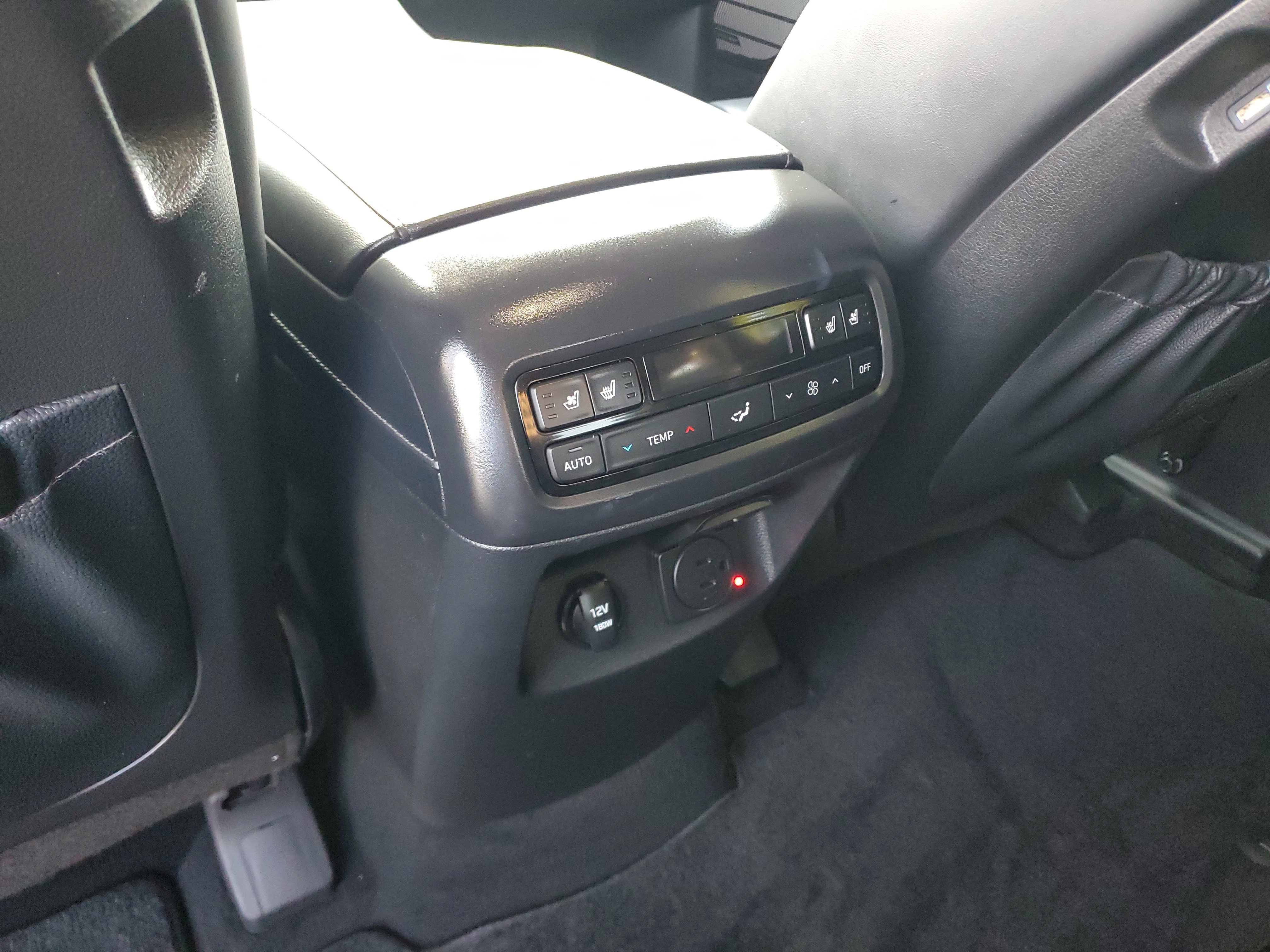 Used 2021 Hyundai Palisade Limited w/ Cargo Package FWD image 12