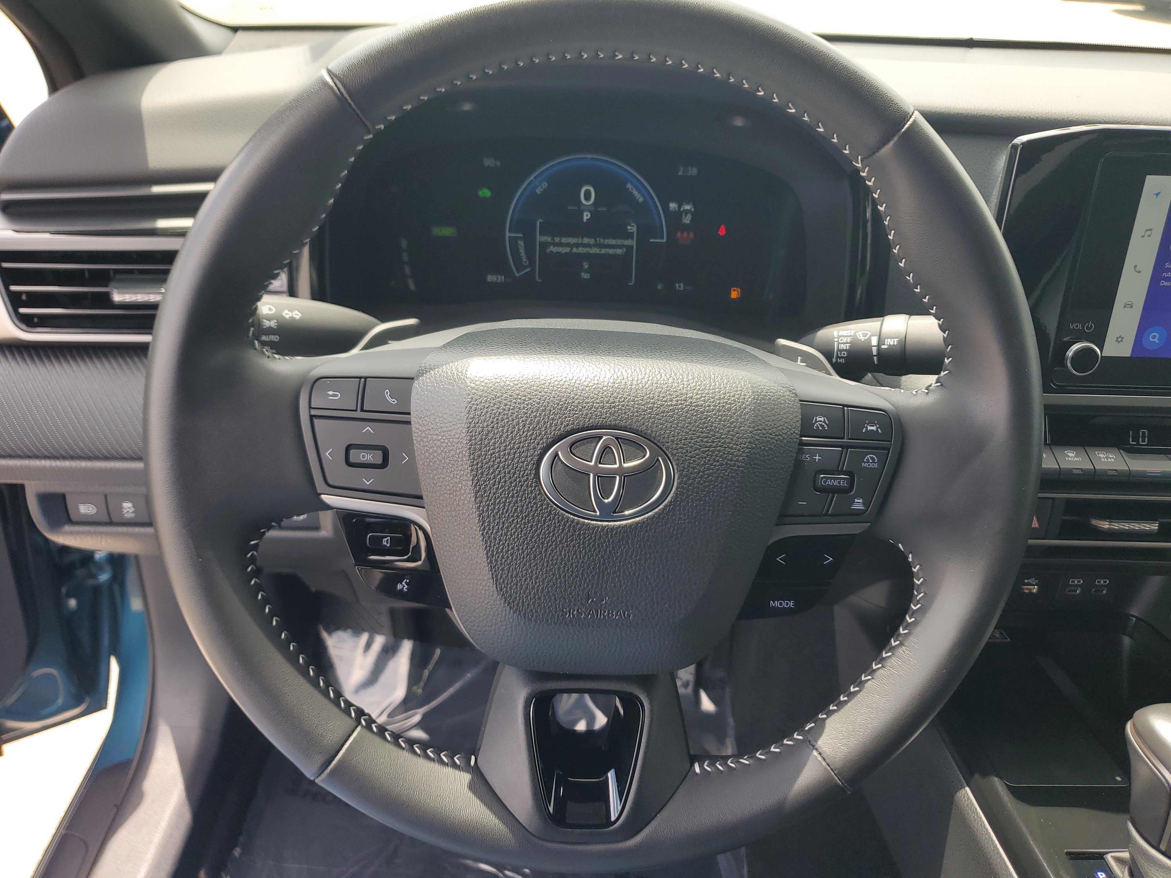 Used 2025 Toyota Camry SE FWD image 19