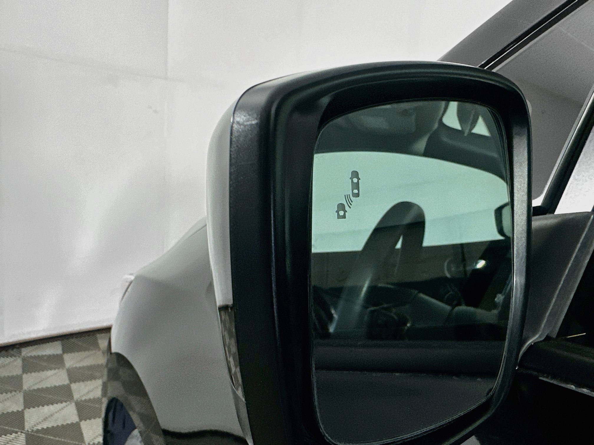 Used 2024 Nissan Leaf S FWD image 16