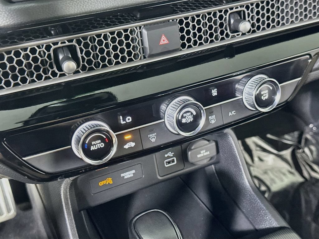 Used 2024 Honda Civic Sport image 25