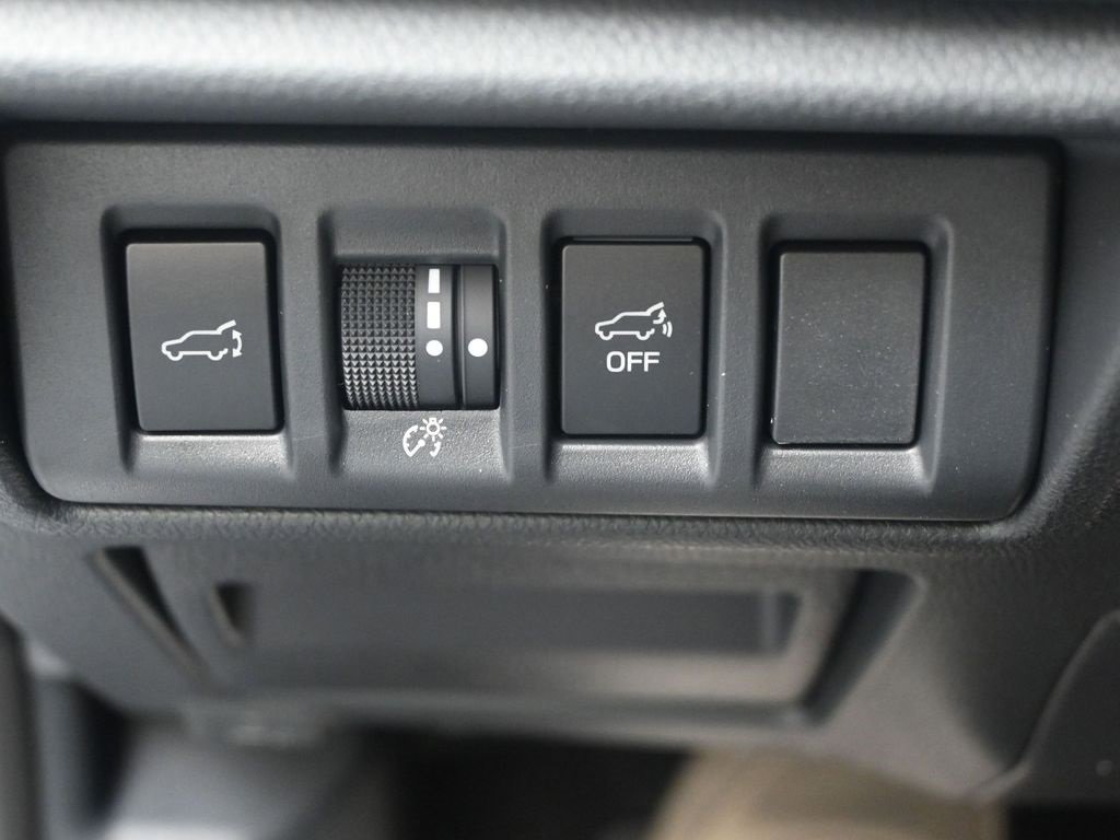 Used 2025 Subaru Outback Wilderness image 24