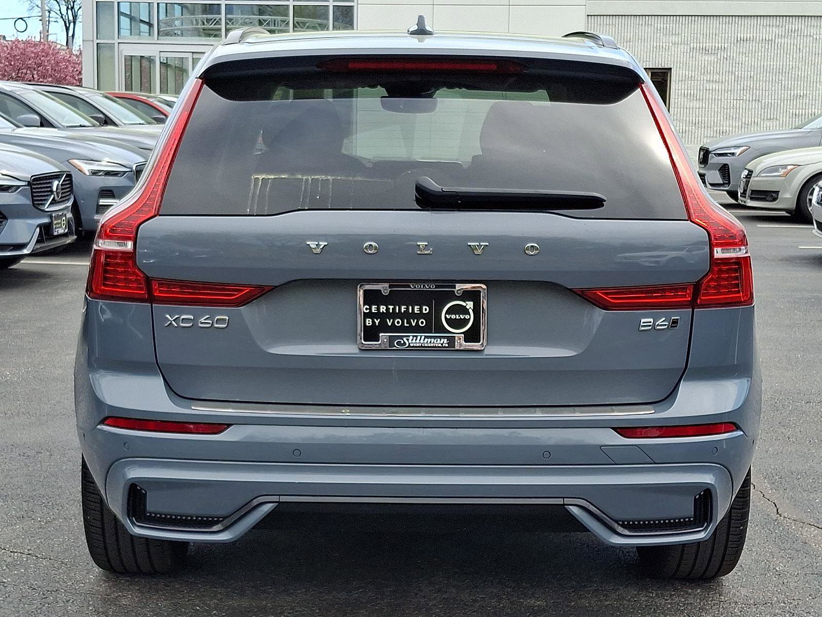 Certified 2023 Volvo XC60 B6 Ultimate w/ Protection Package Premier AWD/4WD image 5