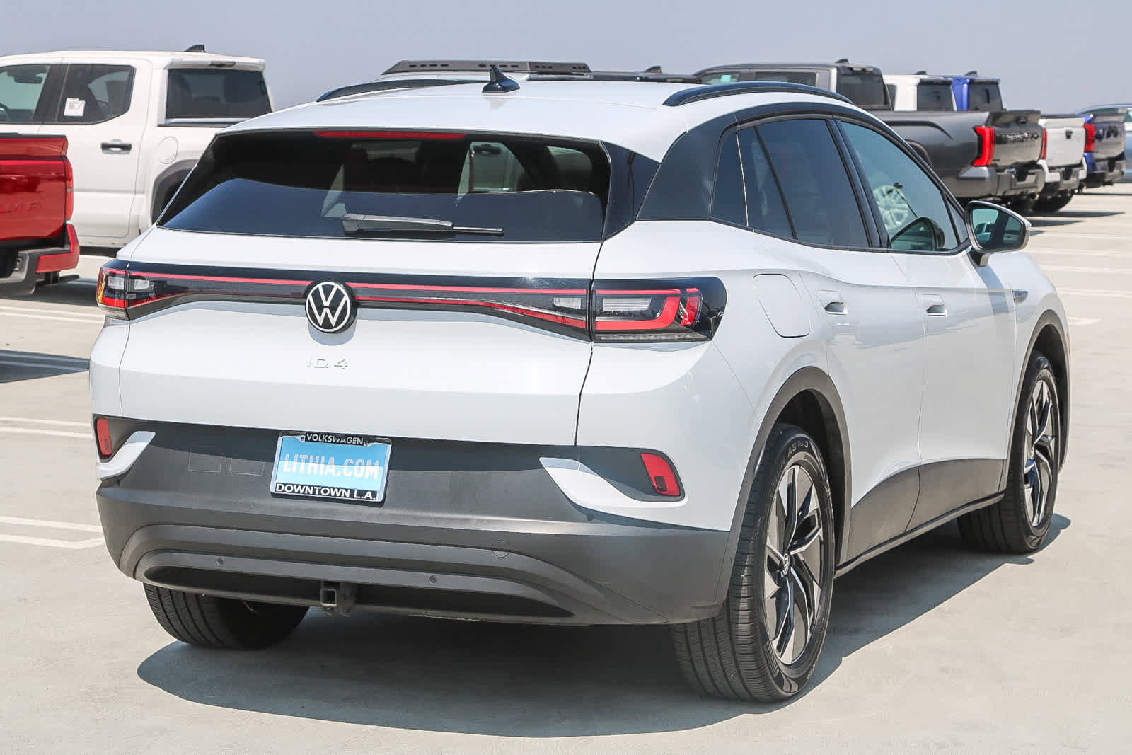 Used 2022 Volkswagen ID.4 Pro image 6