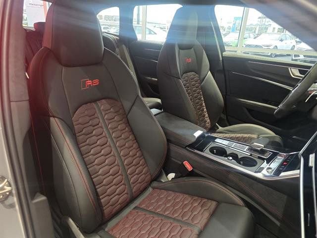 New 2026 Audi RS 6 performance image 3