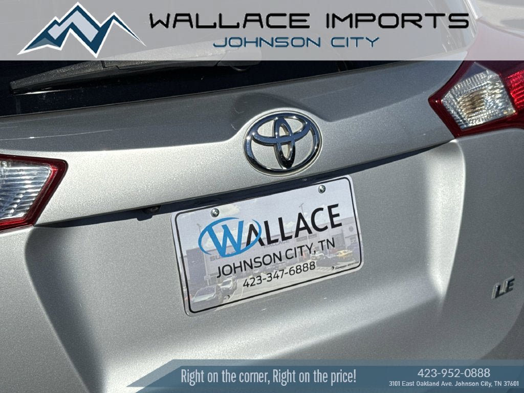 Used 2013 Toyota RAV4 LE FWD image 10
