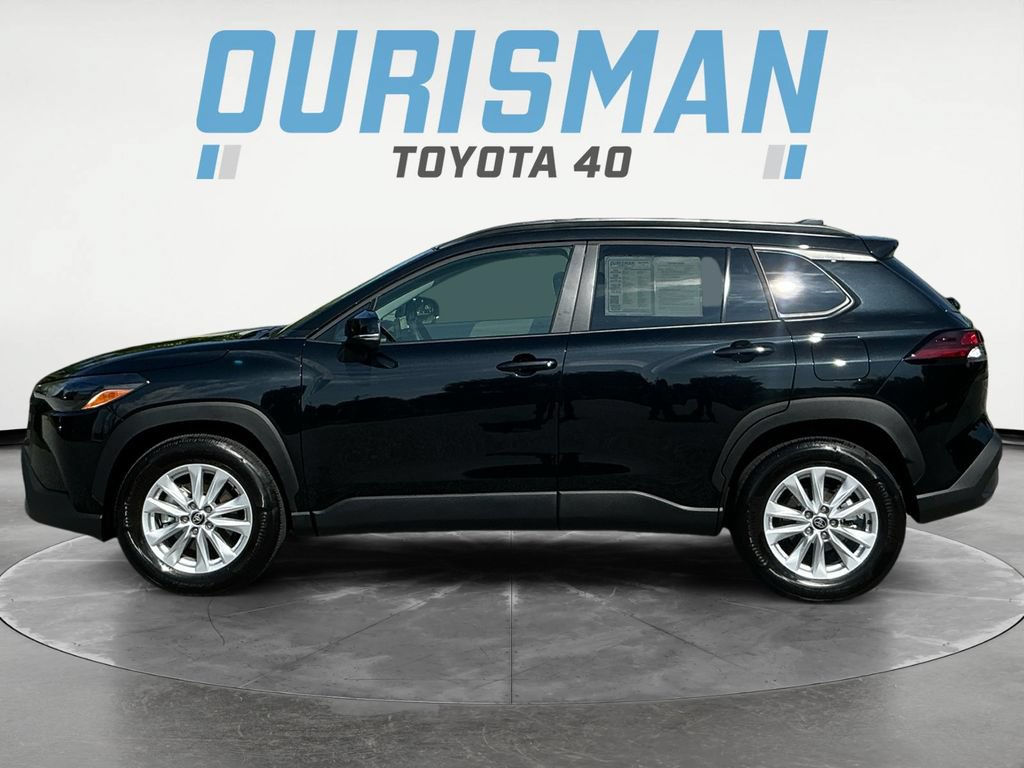 Certified 2026 Toyota Corolla Cross LE w/ Moonroof Package AWD/4WD image 4