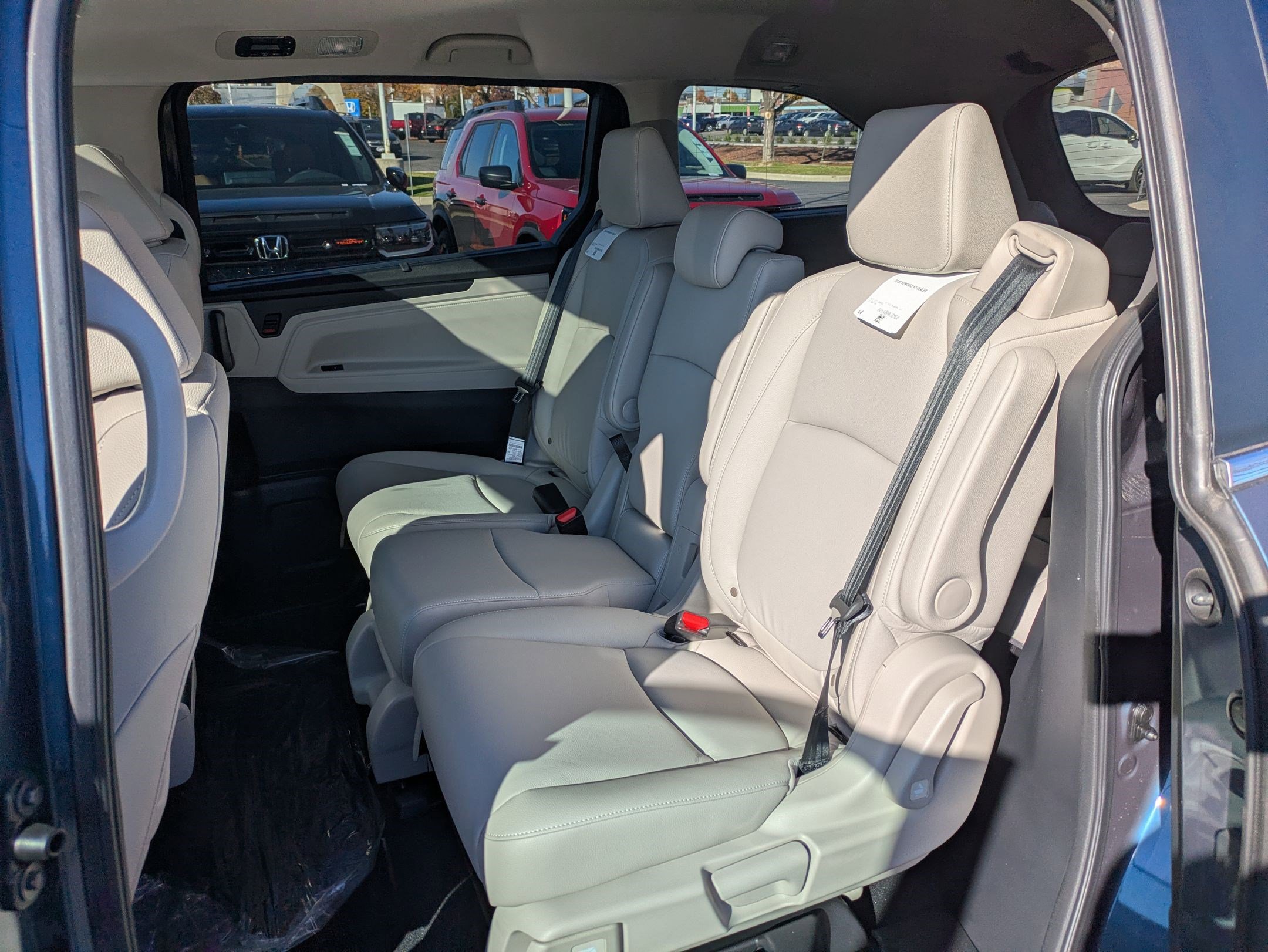 New 2026 Honda Odyssey EX-L image 17