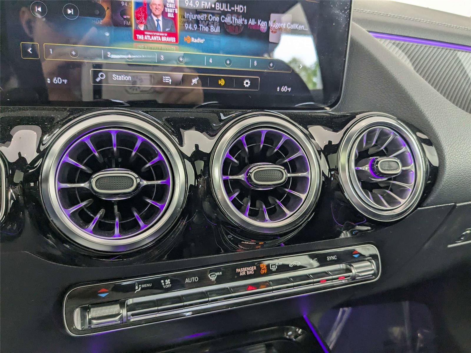 Used 2023 Mercedes-Benz GLA 35 AMG 4MATIC image 22