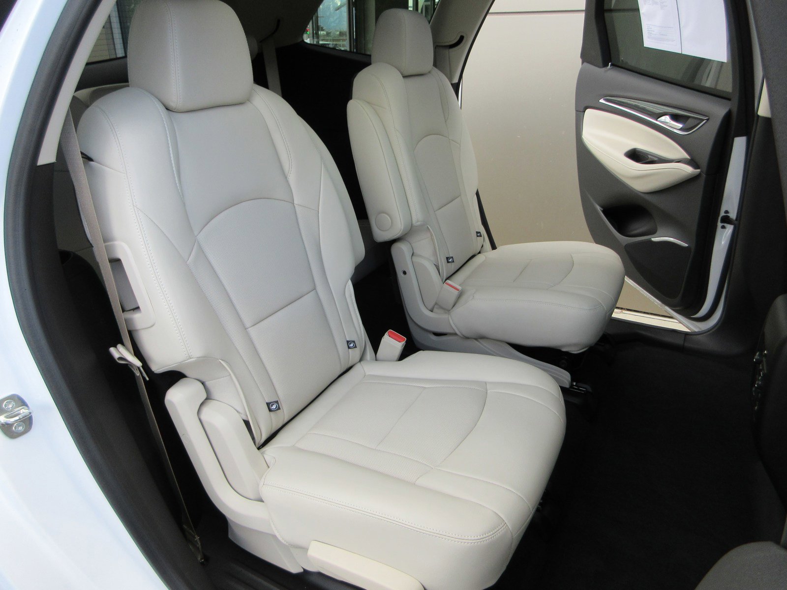 Used 2023 Buick Enclave Premium w/ Experience Buick Package AWD/4WD image 21