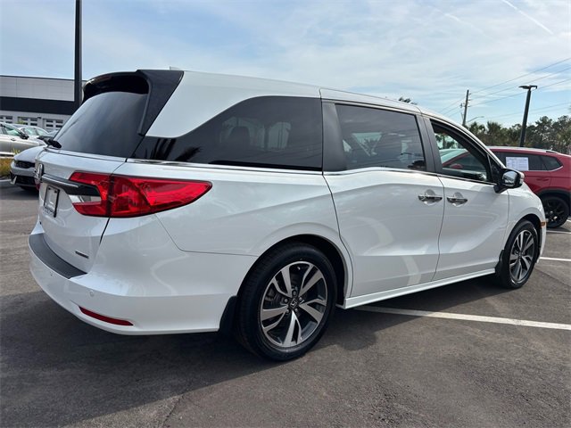 Used 2023 Honda Odyssey Touring image 18