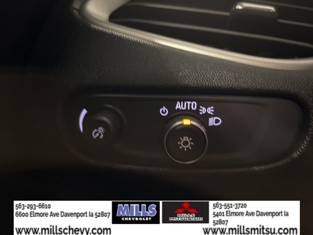 Used 2024 Chevrolet Malibu LS image 24