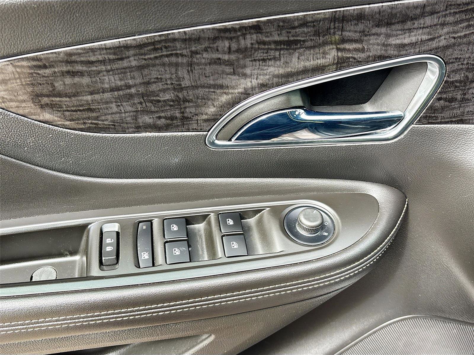 Used 2014 Buick Encore Convenience image 17