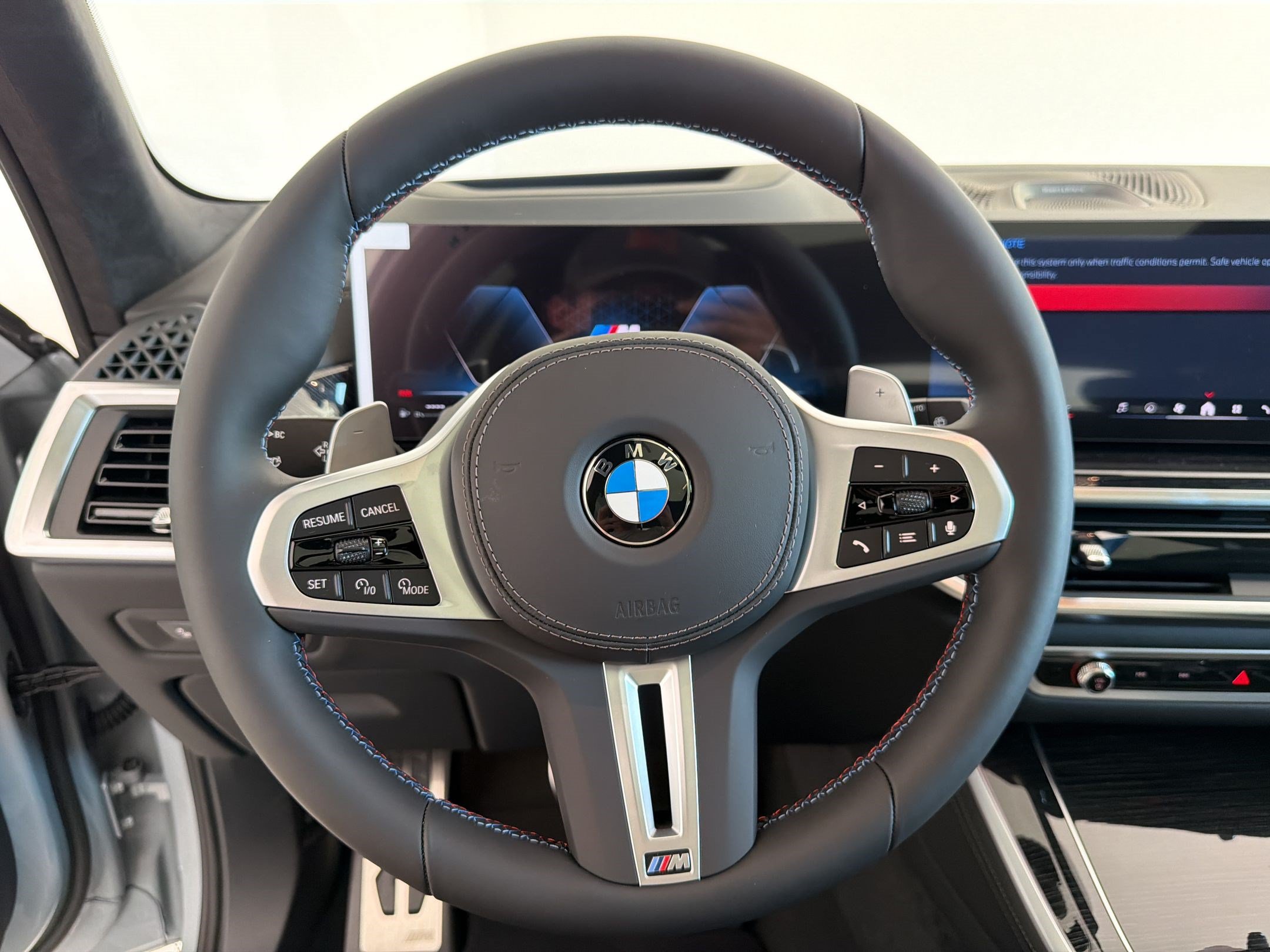 New 2026 BMW X5 M60i w/ Executive Package AWD/4WD image 11