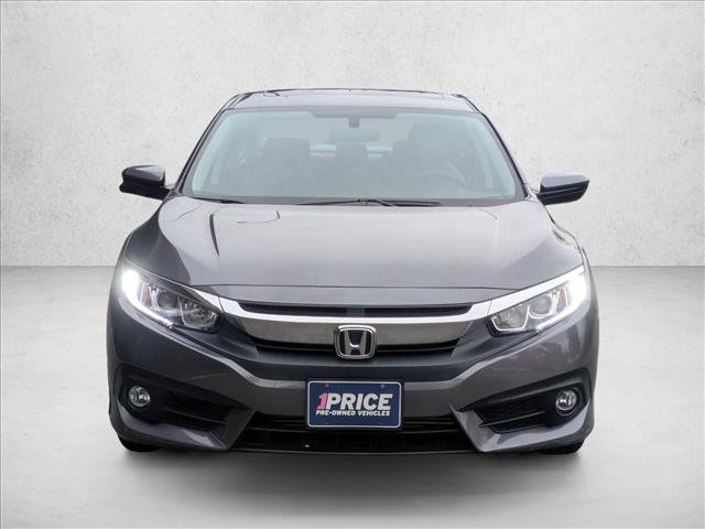 Used 2017 Honda Civic EX-T image 2