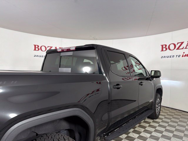 Used 2023 GMC Sierra 1500 AT4 w/ Technology Package AWD/4WD image 17