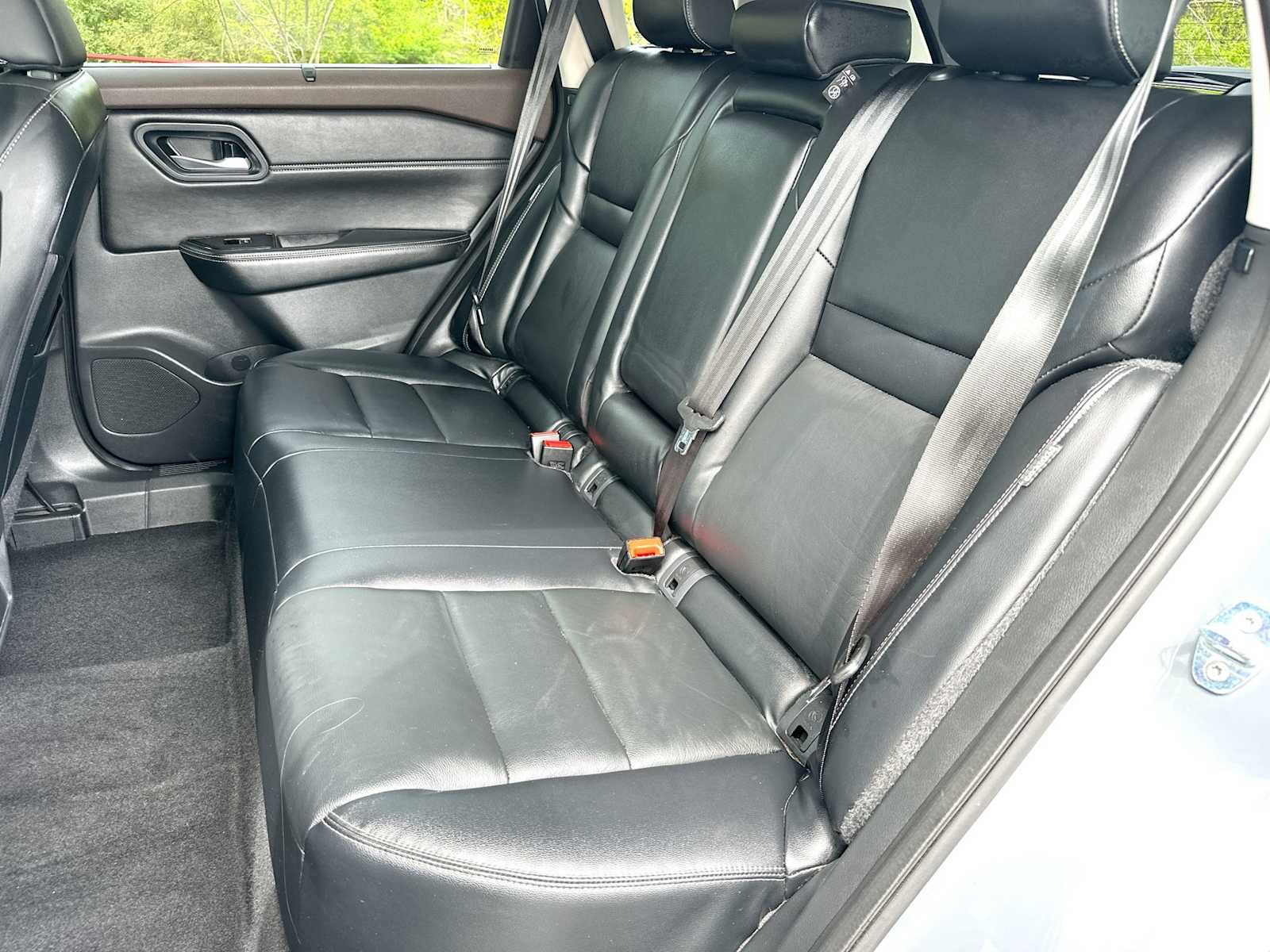 Used 2023 Nissan Rogue SL w/ SL Premium Package image 23