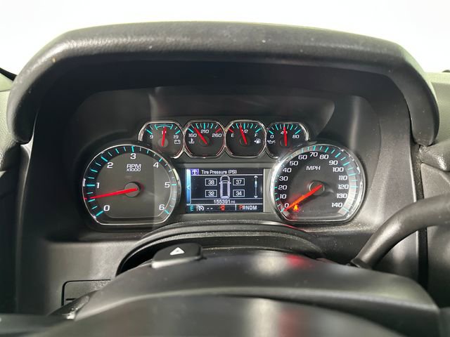 Used 2015 Chevrolet Suburban LT AWD/4WD image 17