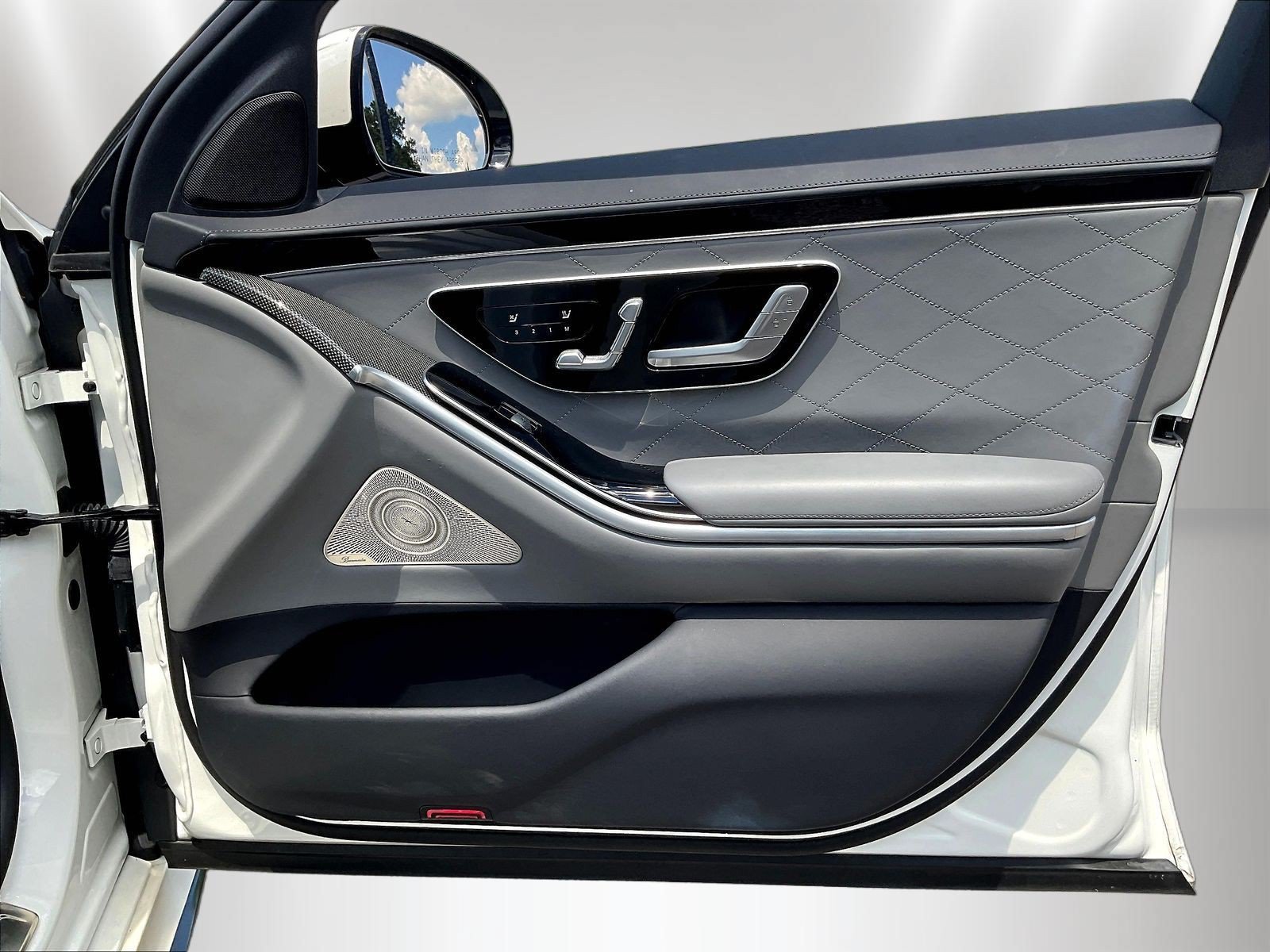 Certified 2023 Mercedes-Benz S 580 4MATIC Sedan image 29