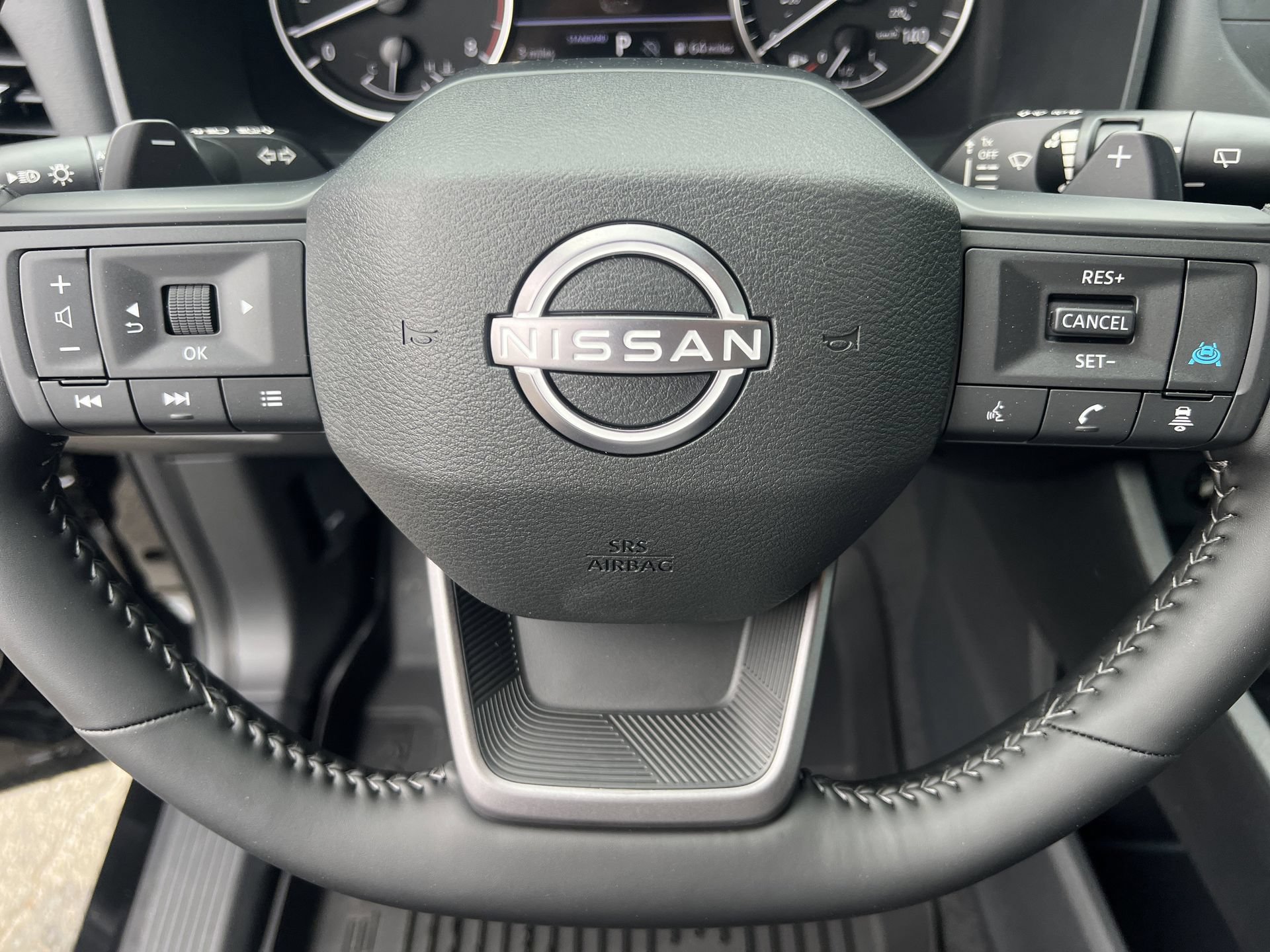New 2026 Nissan Rogue SV FWD image 8